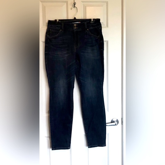 Cabi Cinch Skinny Jeans - Picture 1 of 7